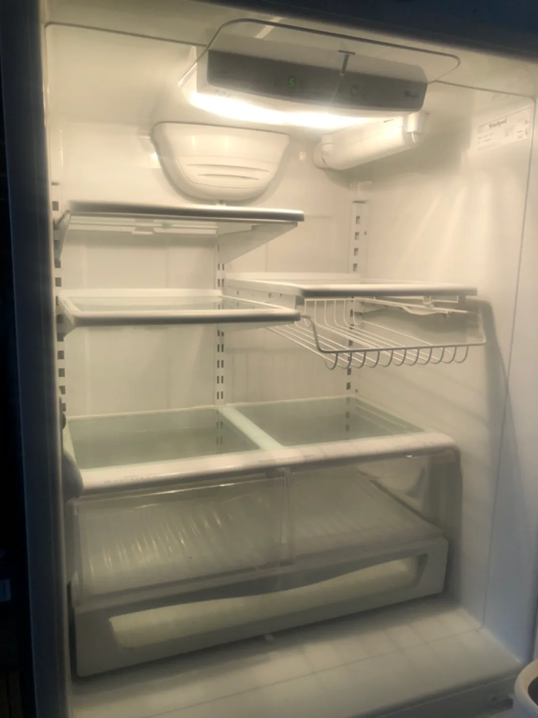 Whirlpool Bottom Freezer Refrigerator image indicator(3)