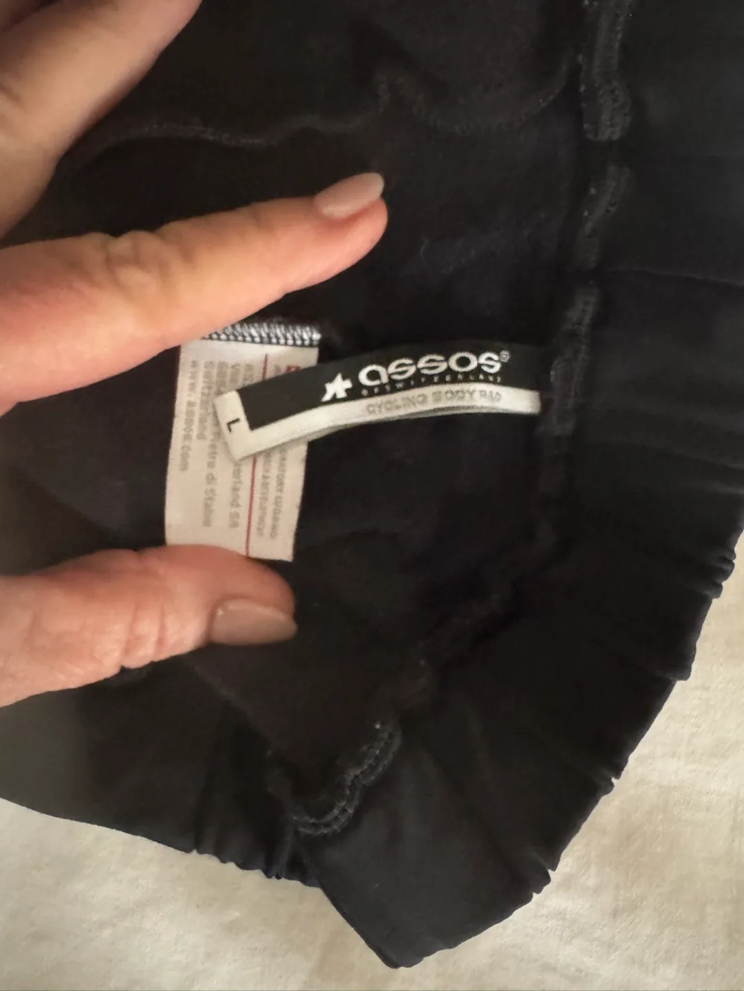 Assos Cycling Tights - Black - Size Large image indicator(3)