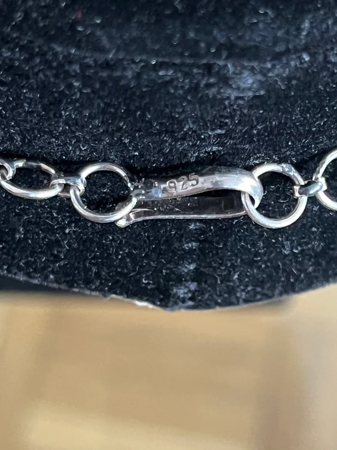 Sterling Silver Necklace with Intricate Circular Pendant image indicator(5)