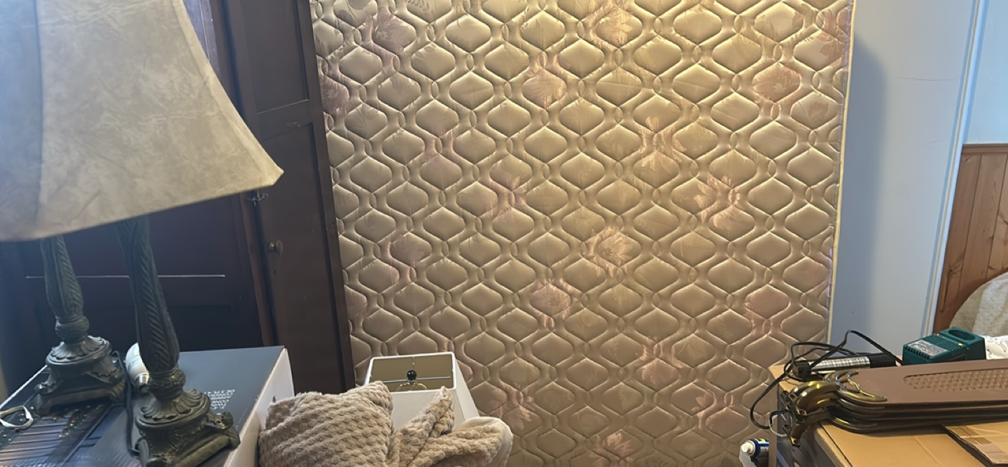 Queen Bed Frame box spring and mattress - photo 4