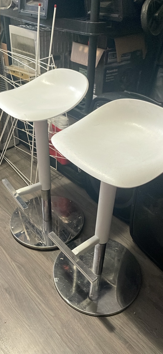Pair of White Bar Stools - photo 2