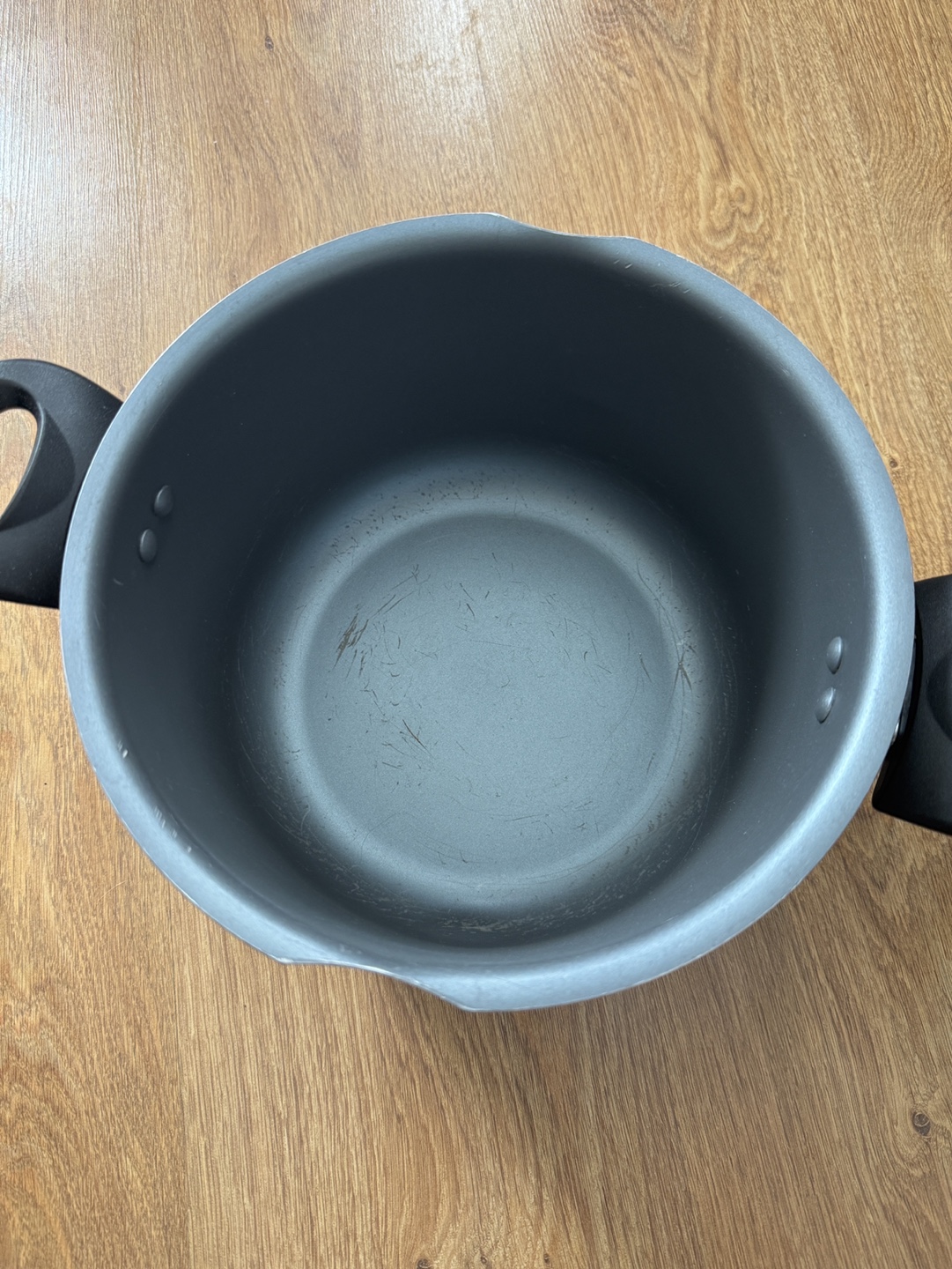 FREE pasta pot - photo 2