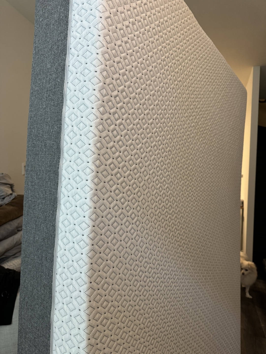 Endy Mattress - Like New - photo 4