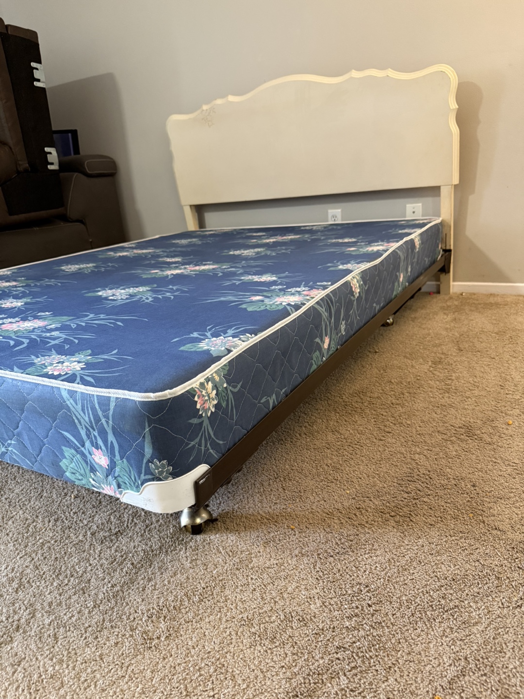 Queen Size Bed Frame with Box Spring