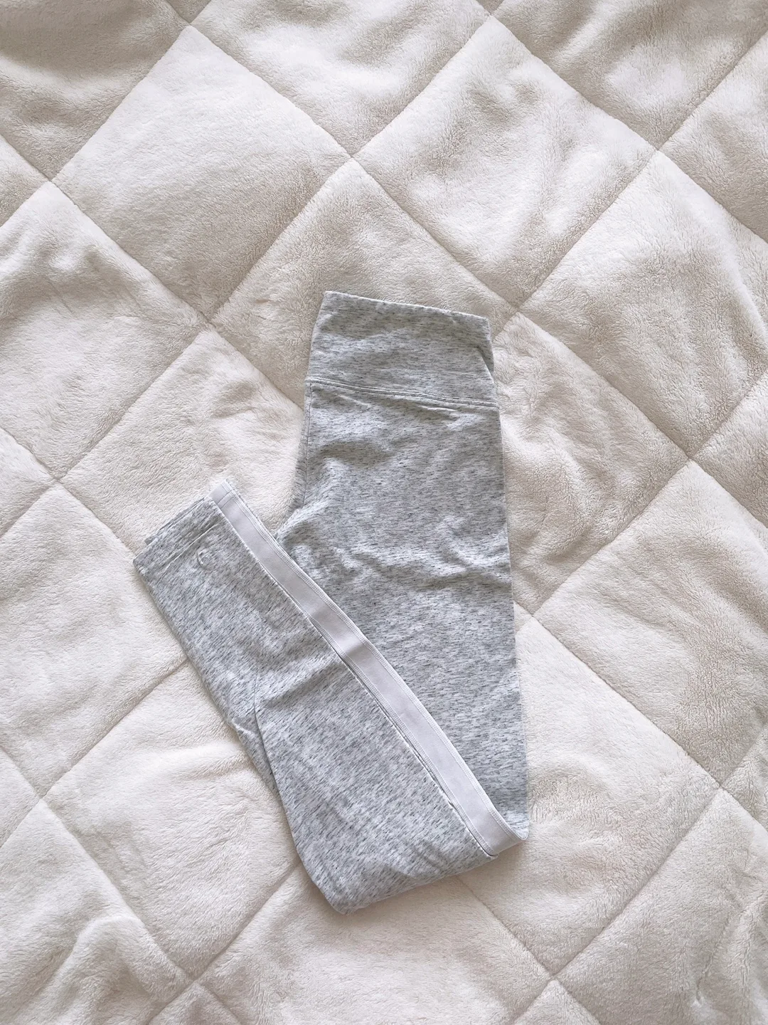 TNA Leggings Size XS image indicator(2)