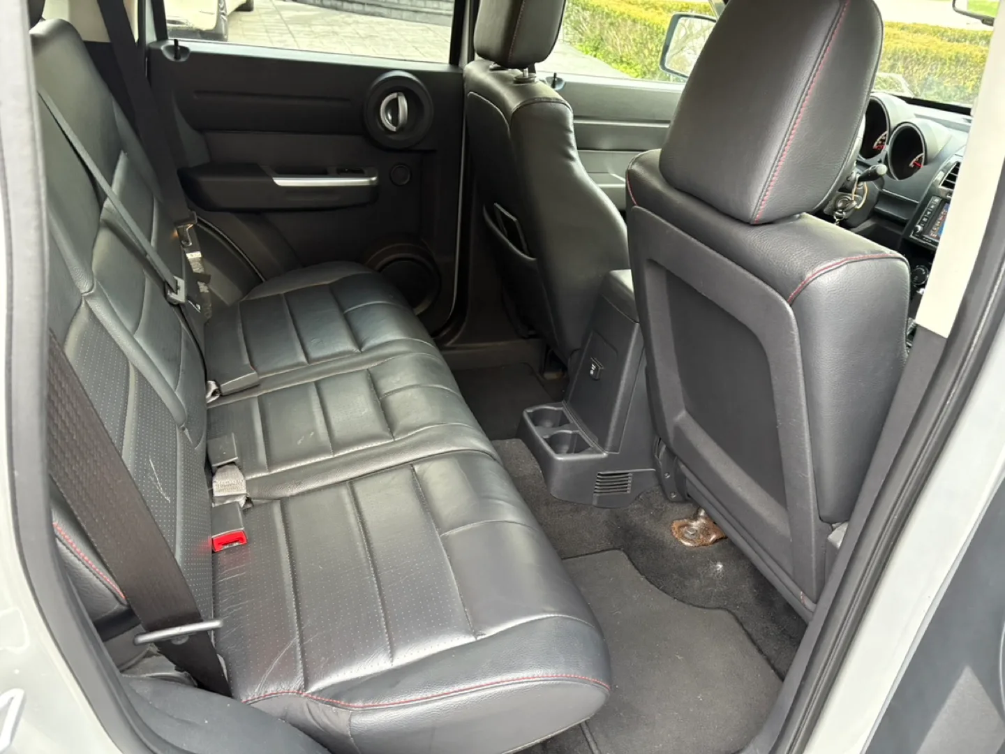 2008 Dodge Nitro SUV image indicator(9)