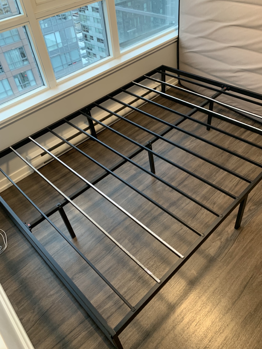 Zinus Queen Size Metal Bed Frame