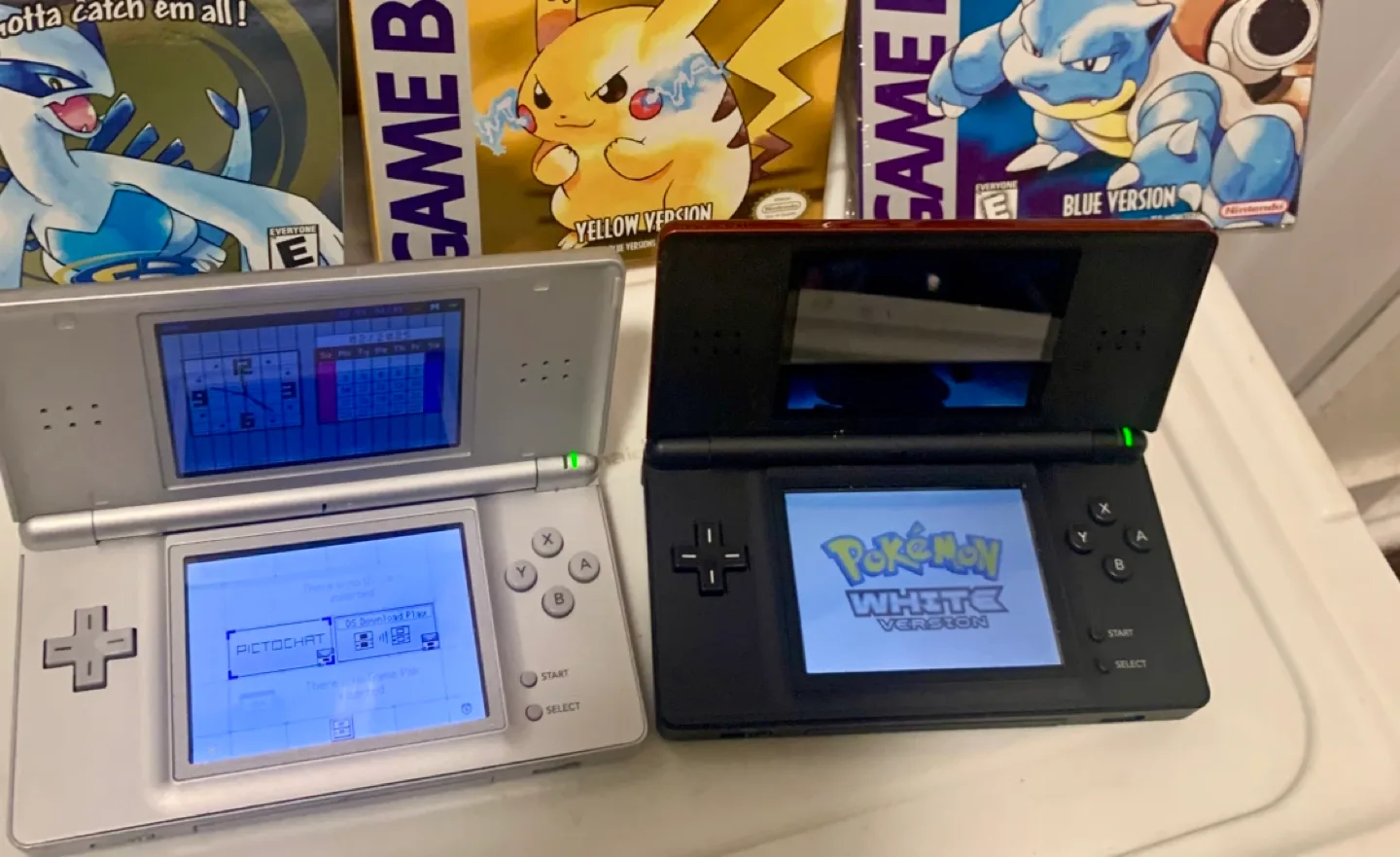 Nintendo DS Lite Consoles  - Silver and Red image indicator(3)