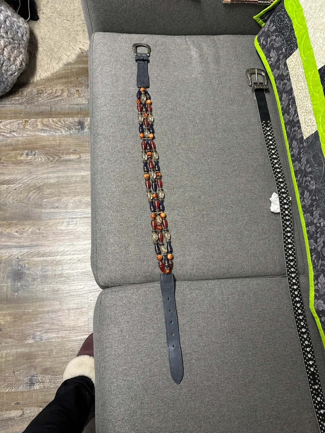 The Limited beaded belt image indicator(3)