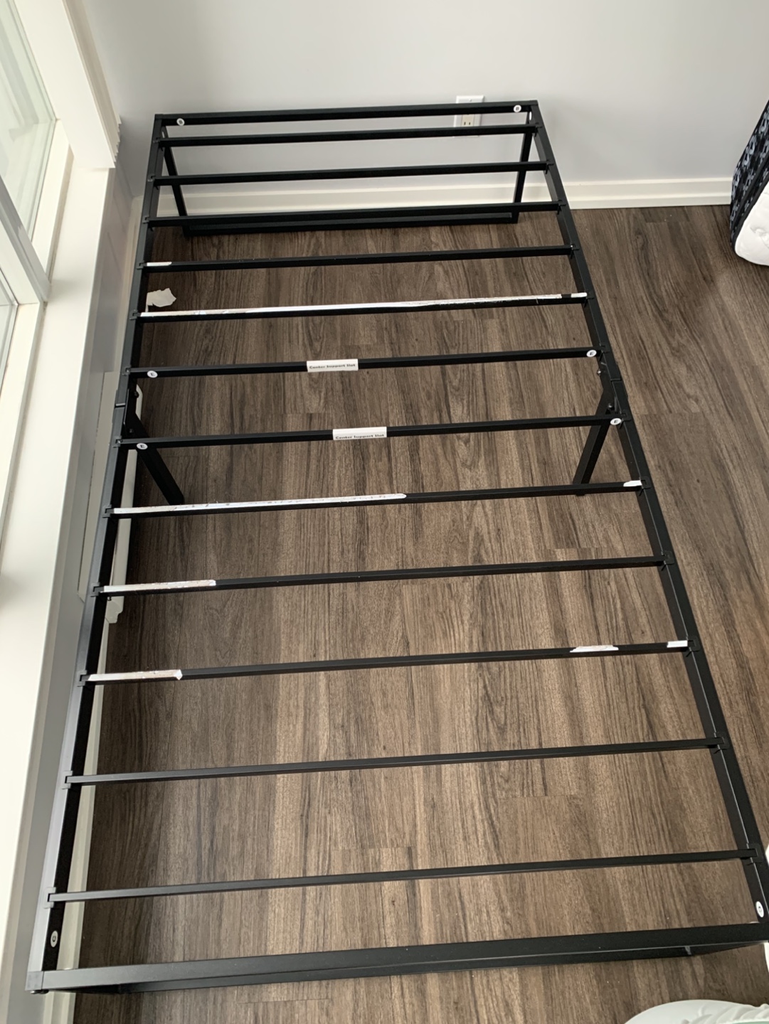 Linenspa Twin Platform Bed Frame - Black Metal - photo 2