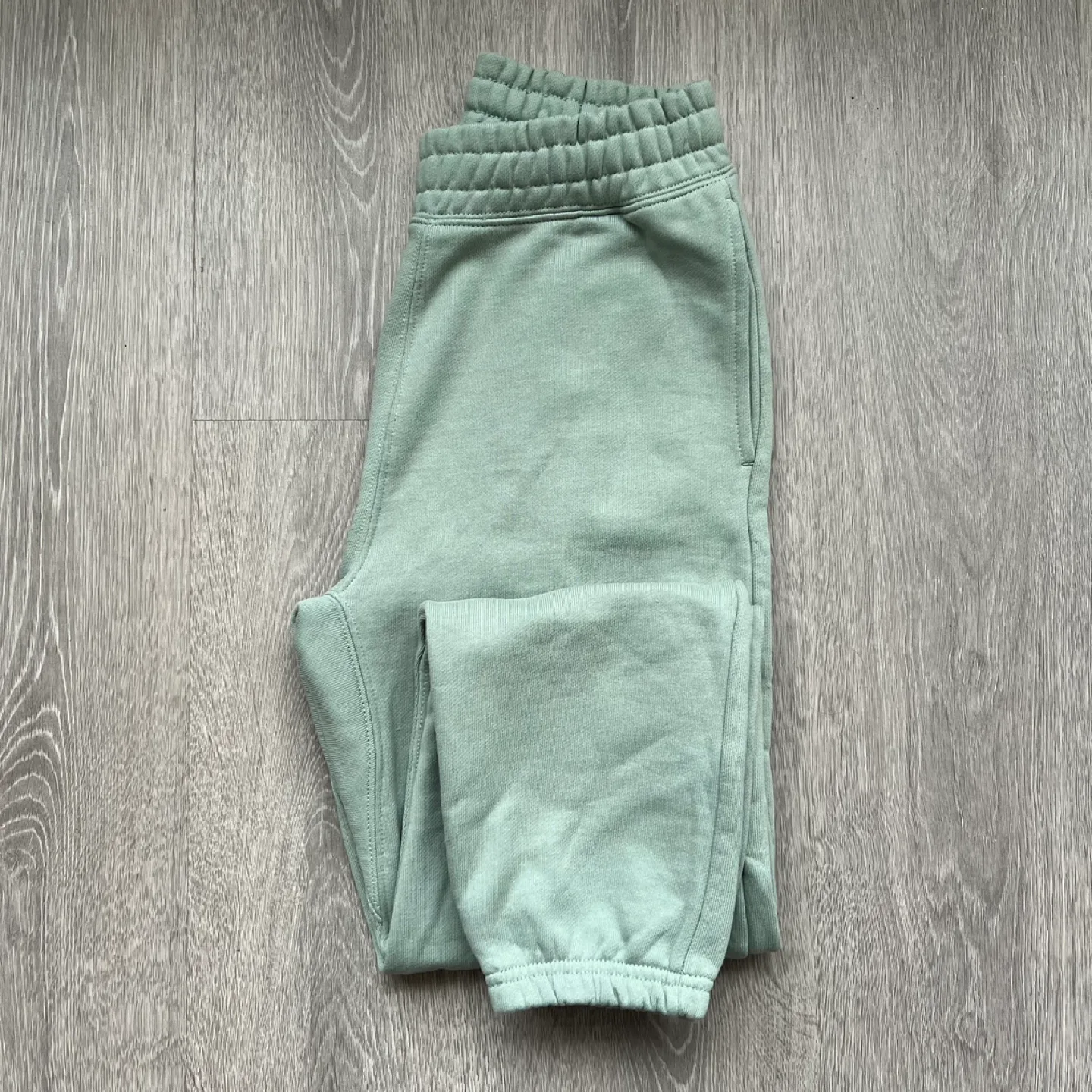 Blank Staples Sage Green Zip-Up Hoodie + Joggers Set image indicator(5)