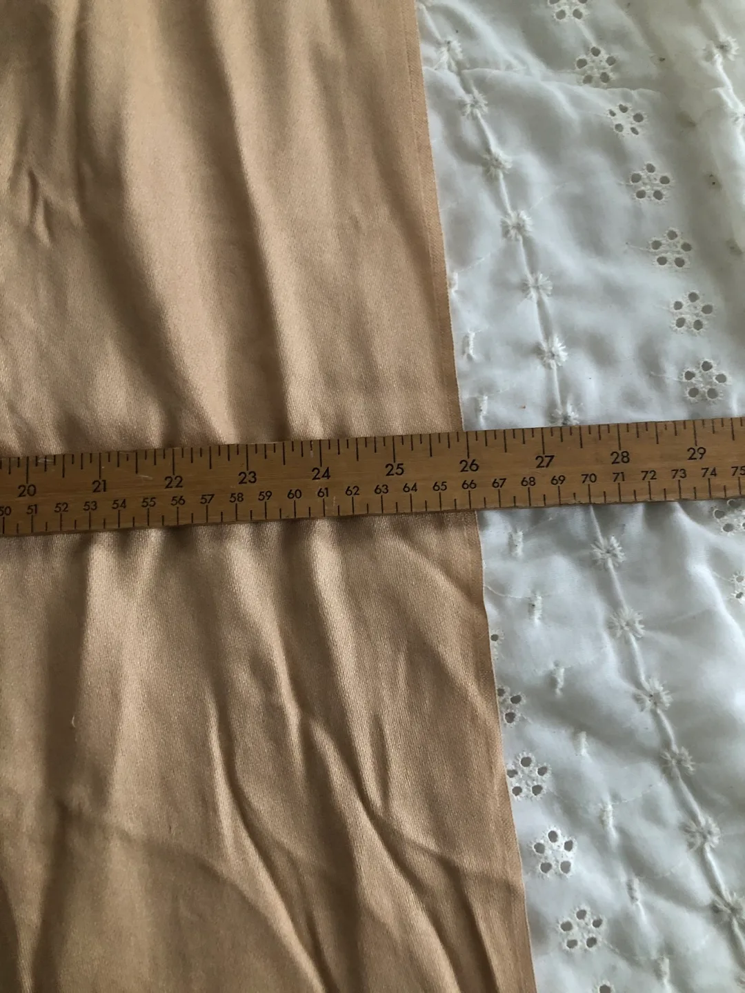 NEW - PASHMINA 100% Cashmere Scarf - Beige image indicator(3)