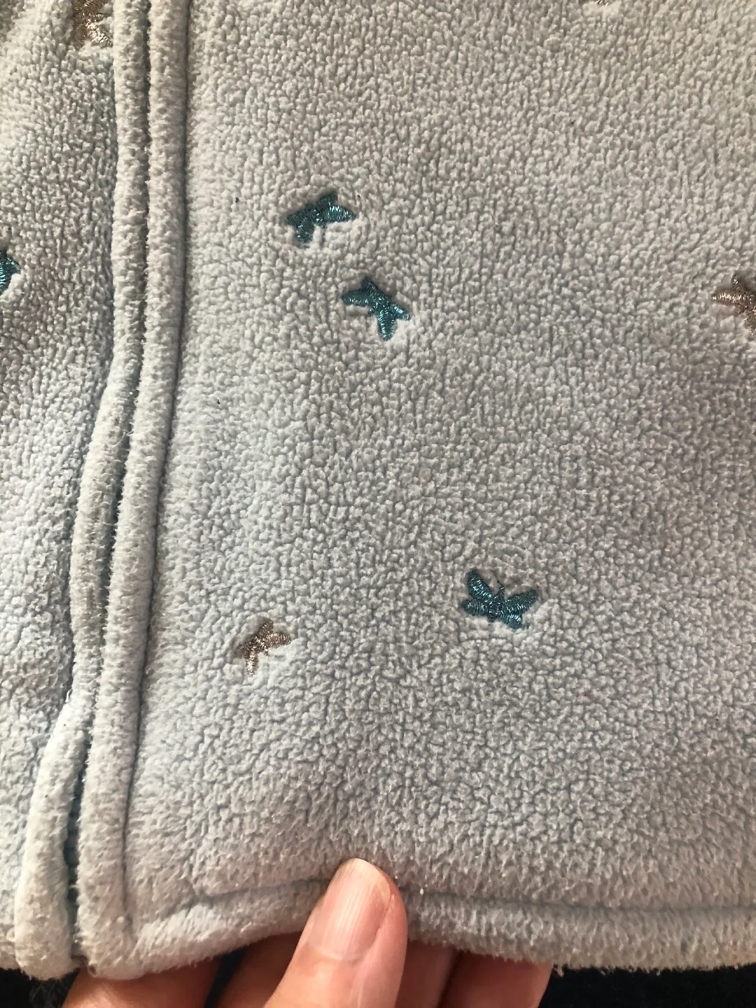 Girls' Gap Kids Size 8 Outfit - Fleece Vest & Jeans image indicator(4)