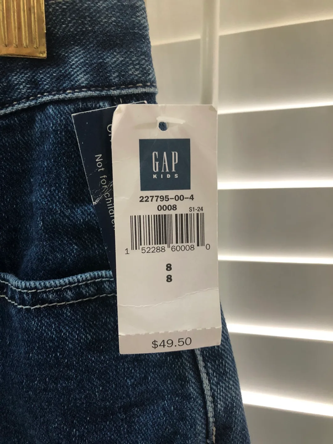 Girls' Gap Kids Size 8 Outfit - Fleece Vest & Jeans image indicator(5)