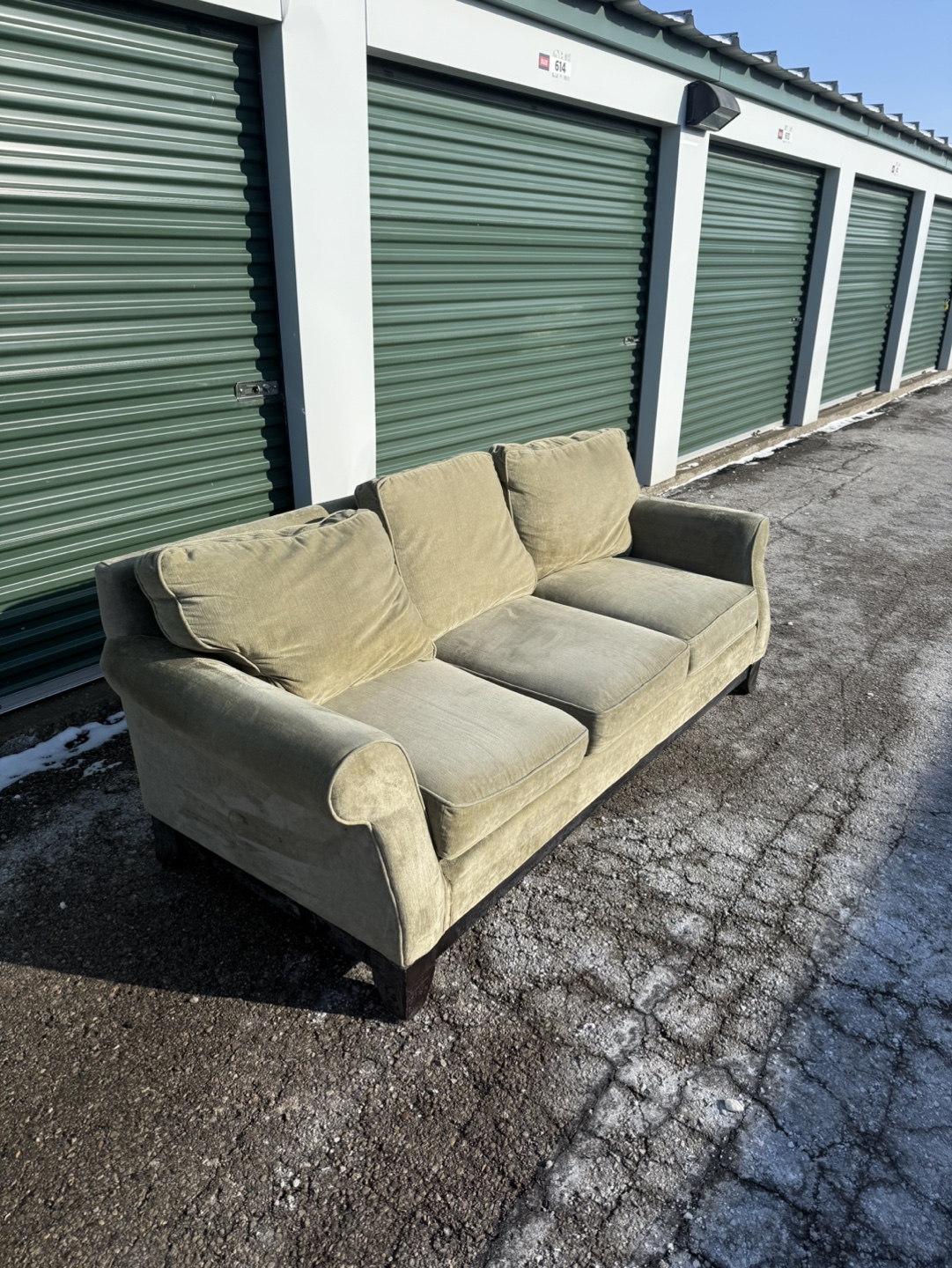Light Green Sofa - photo 2