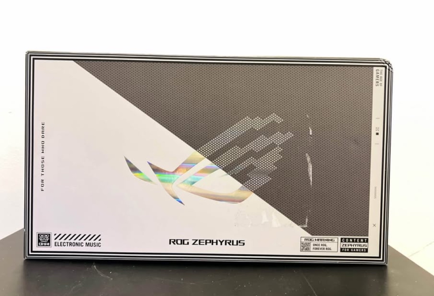 ASUS ROG Zephyrus G4402N Anime Matrix Laptop