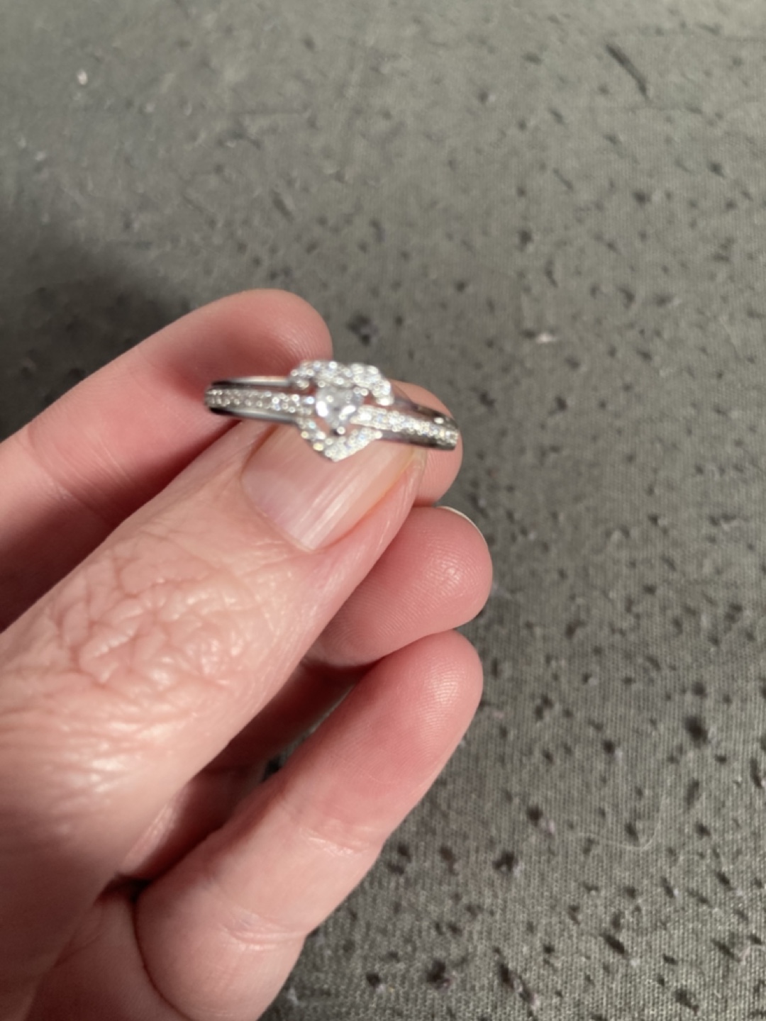 Sterling Silver Heart Ring with Cubic Zirconia - photo 2