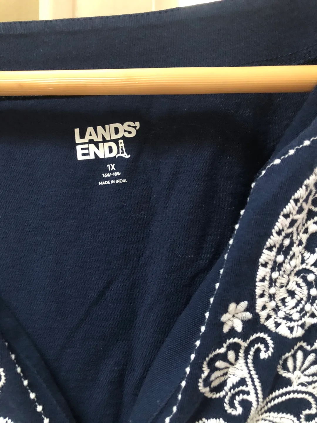 3 X Lands' End sleeveless dress with pockets image indicator(3)