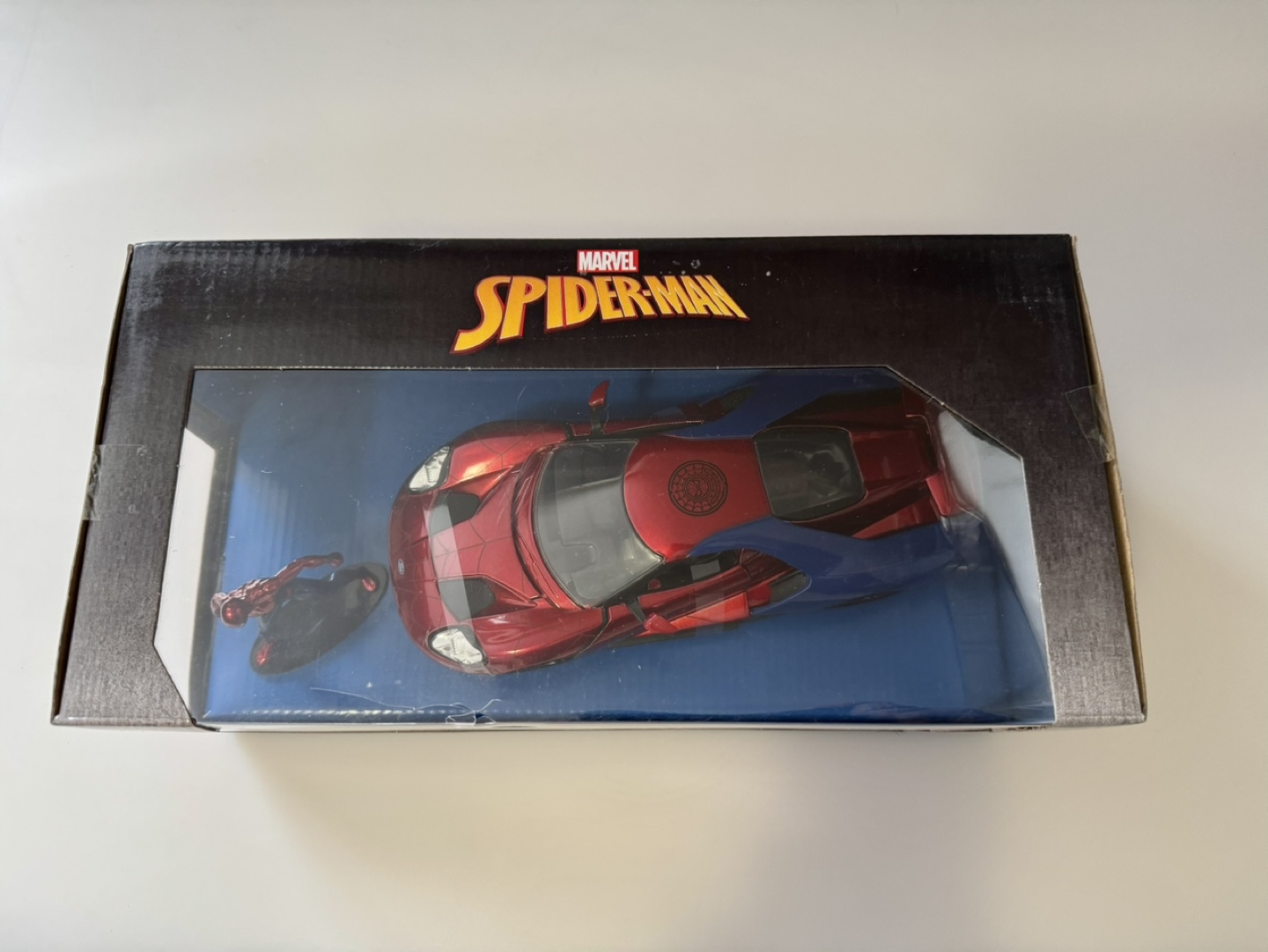 Marvel Spider-Man & 2017 Ford GT Die-Cast Vehicle Set - photo 2