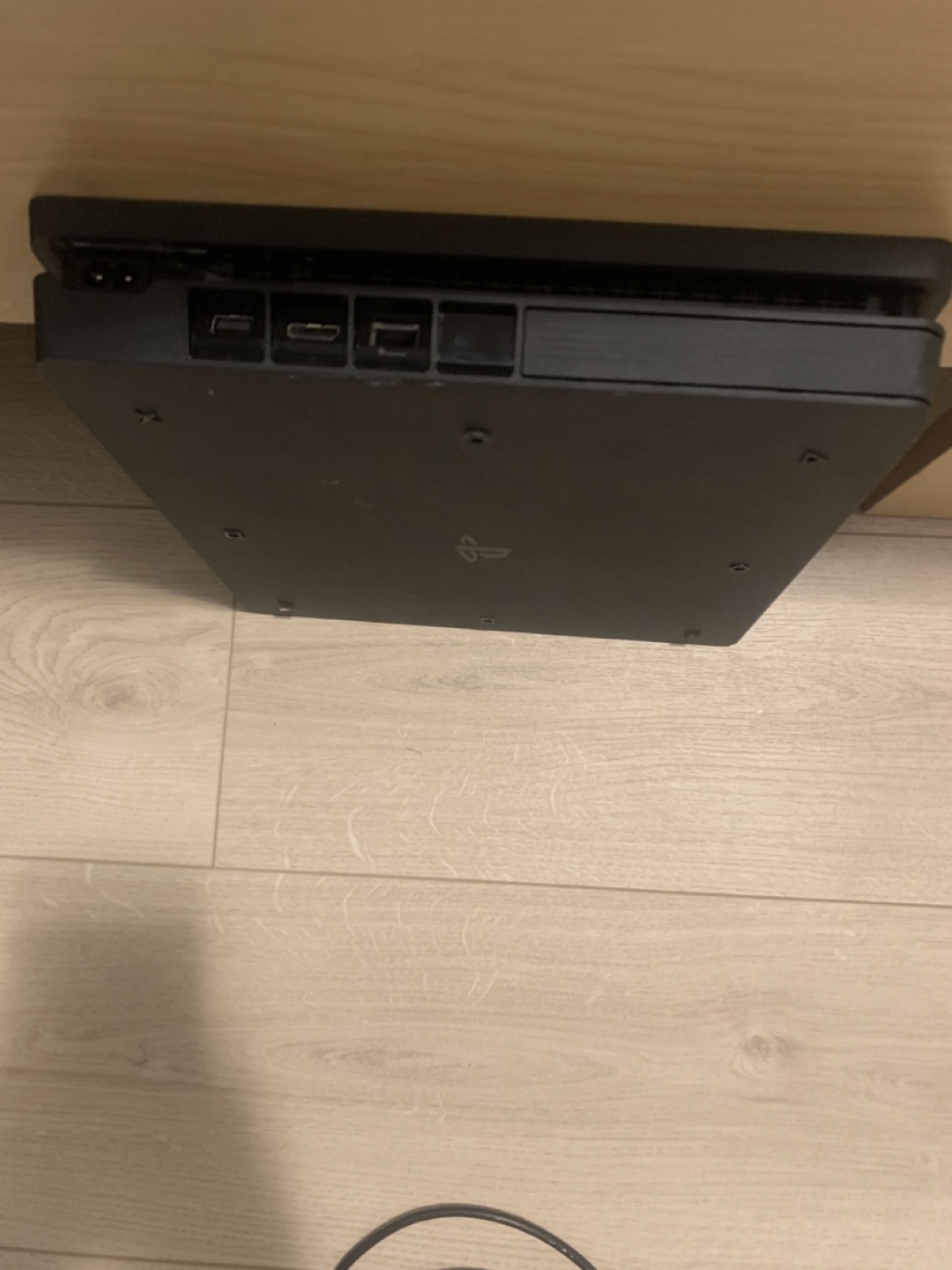 PS4 - photo 2