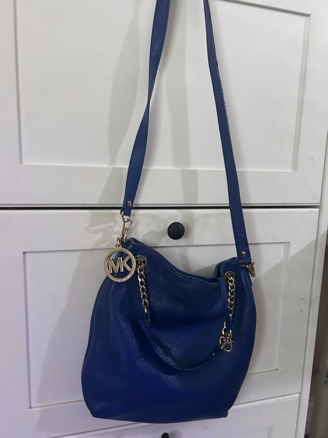 Michael Kors Blue Leather Shoulder Bag image indicator(5)