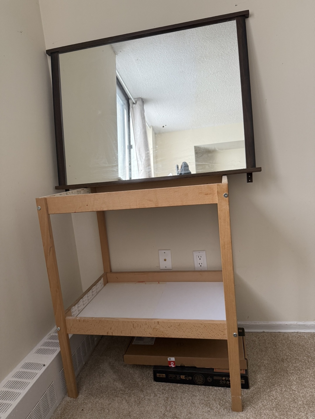 Wooden shelf with mirror