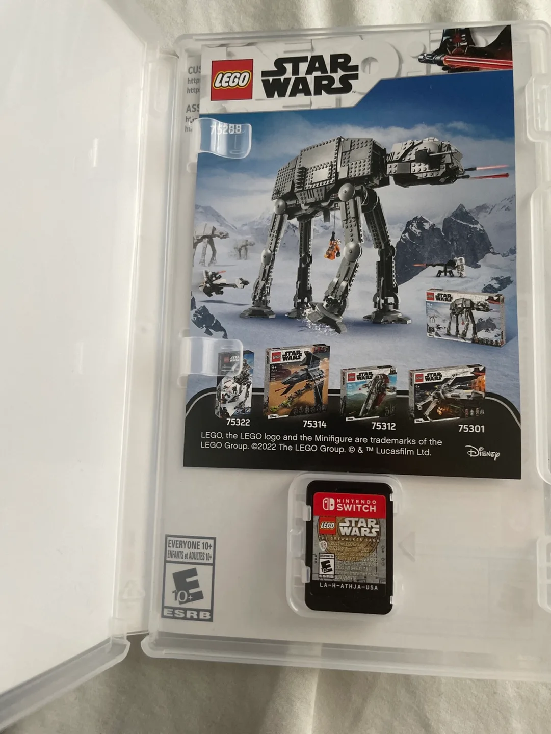 LEGO Star Wars: The Skywalker Saga Nintendo Switch Game image indicator(2)