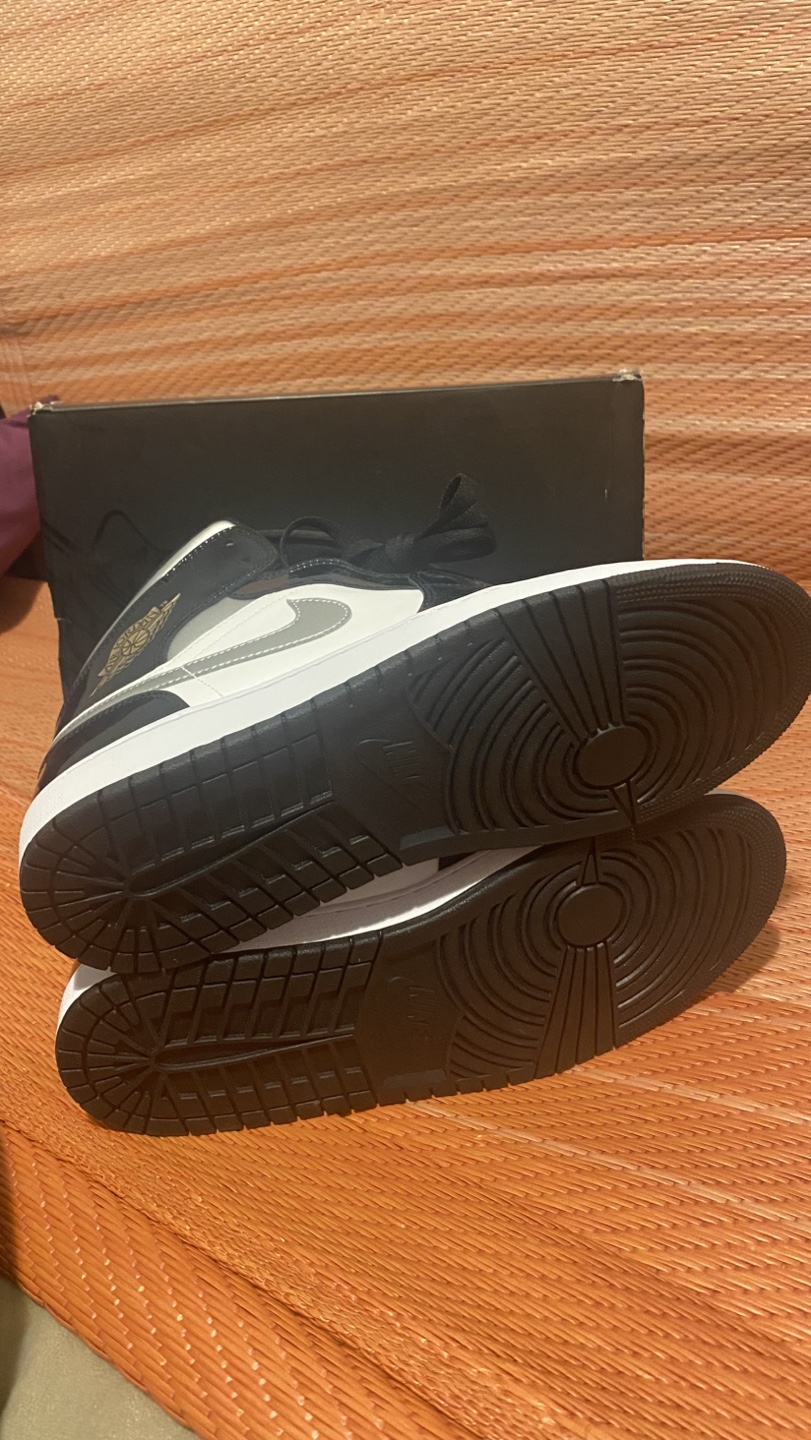 Air Jordan 1 Mid SE - photo 5
