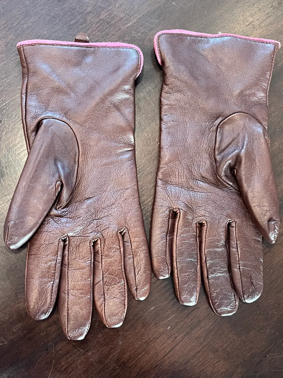 Eddie Bauer Soft Leather Gloves - Brown - Women’s Medium image indicator(2)