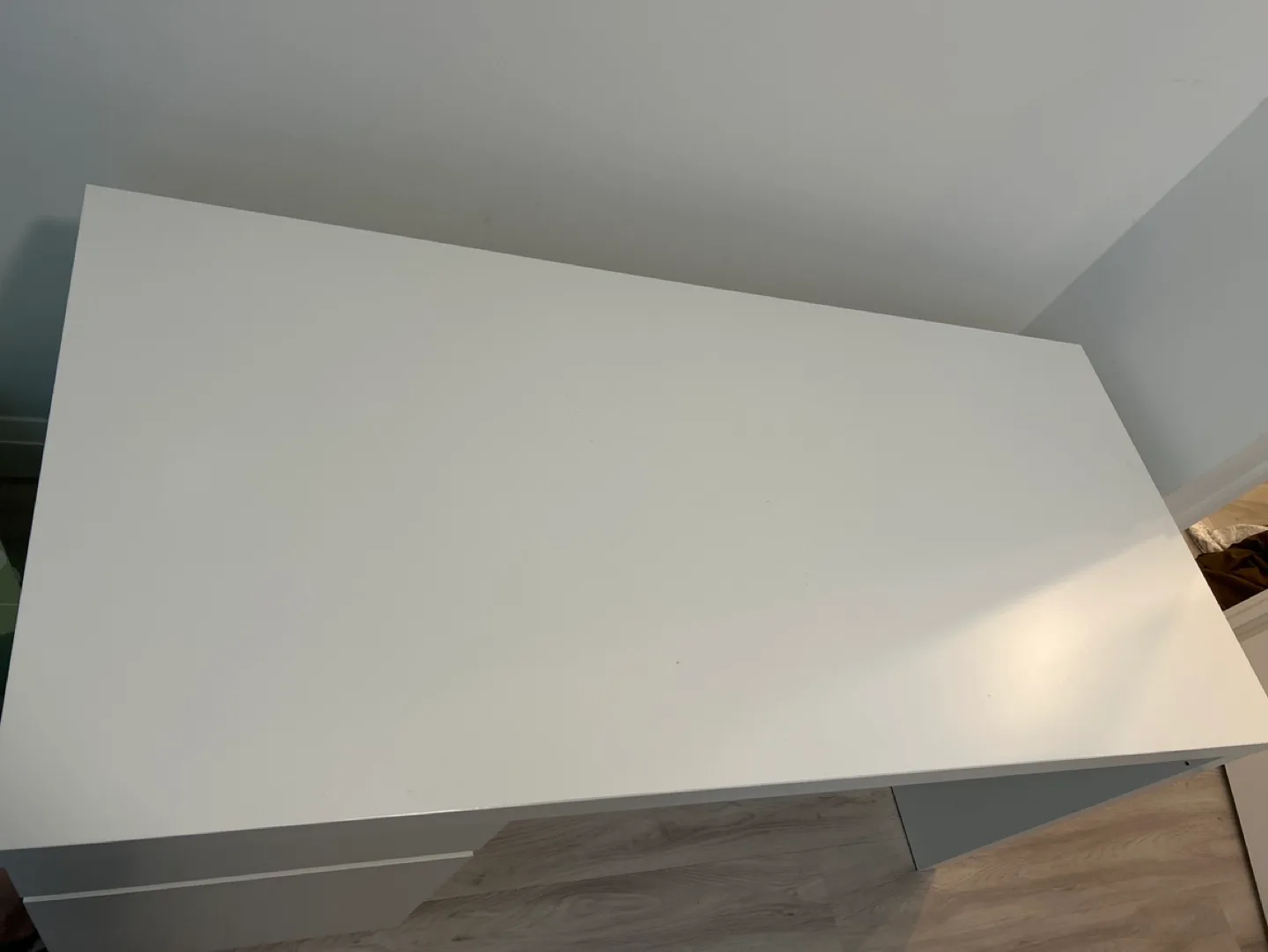 IKEA MALM Desk - White - 140x65 cm image indicator(7)