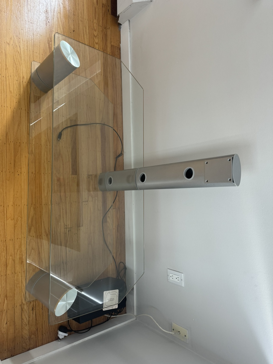 Glass TV Stand with Built-in Soundbar - photo 3