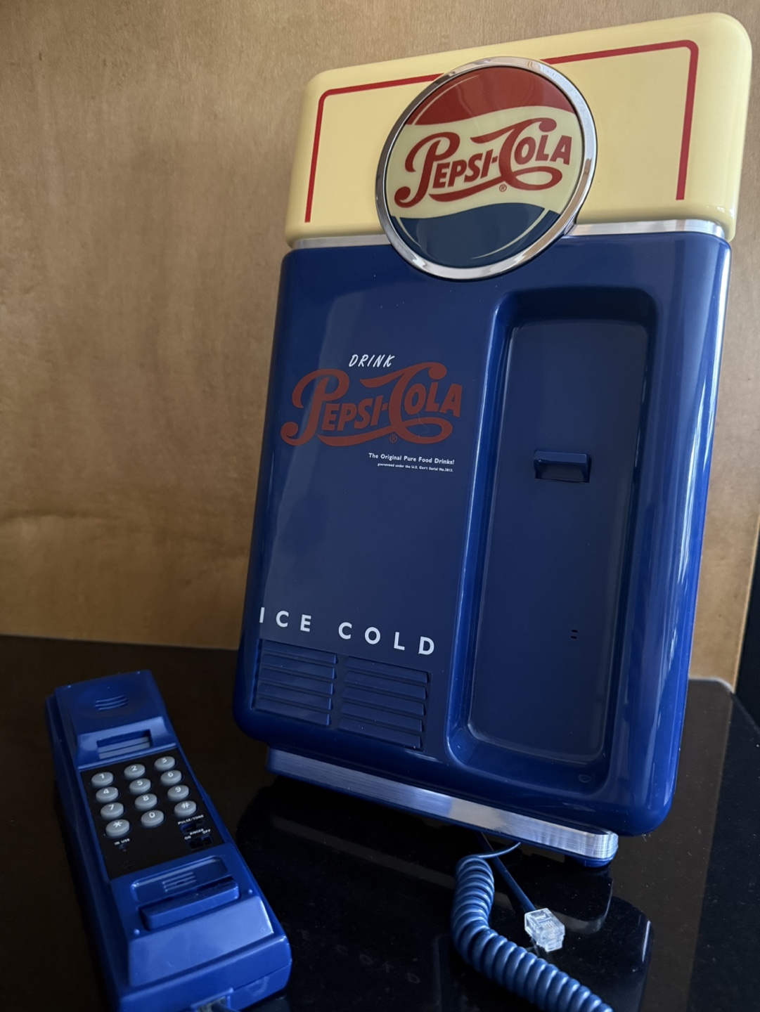 Vintage Pepsi-Cola Vending Machine Phone - photo 3