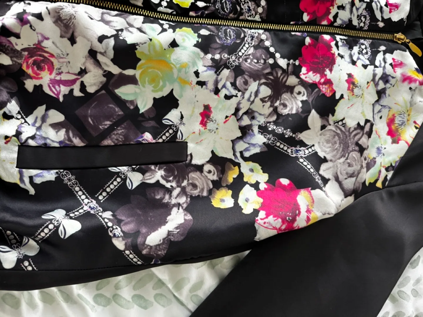 Vero Moda Floral Bomber Jacket image indicator(6)