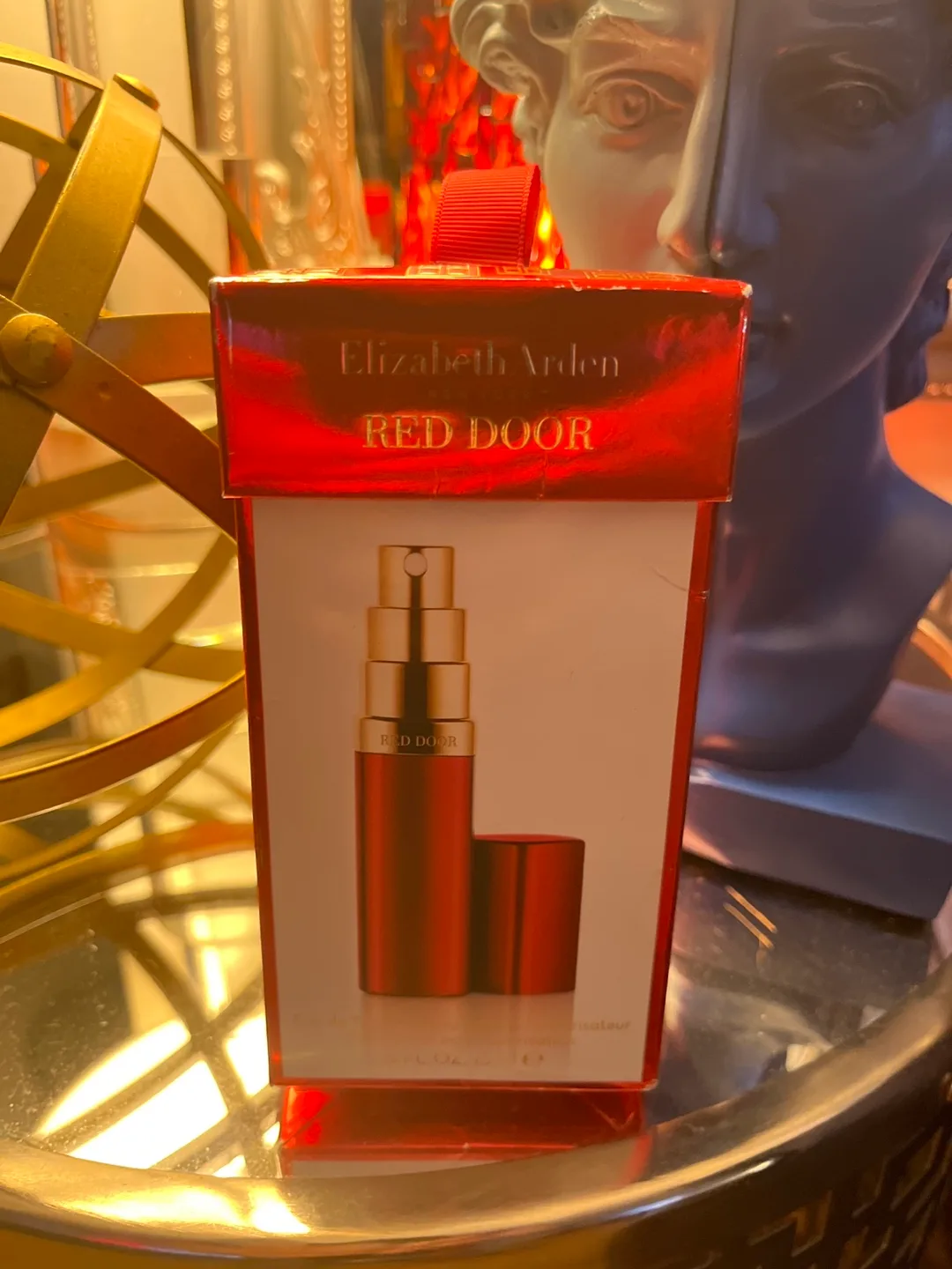 Elizabeth Arden Red Door Eau De Toilette Spray image indicator(2)