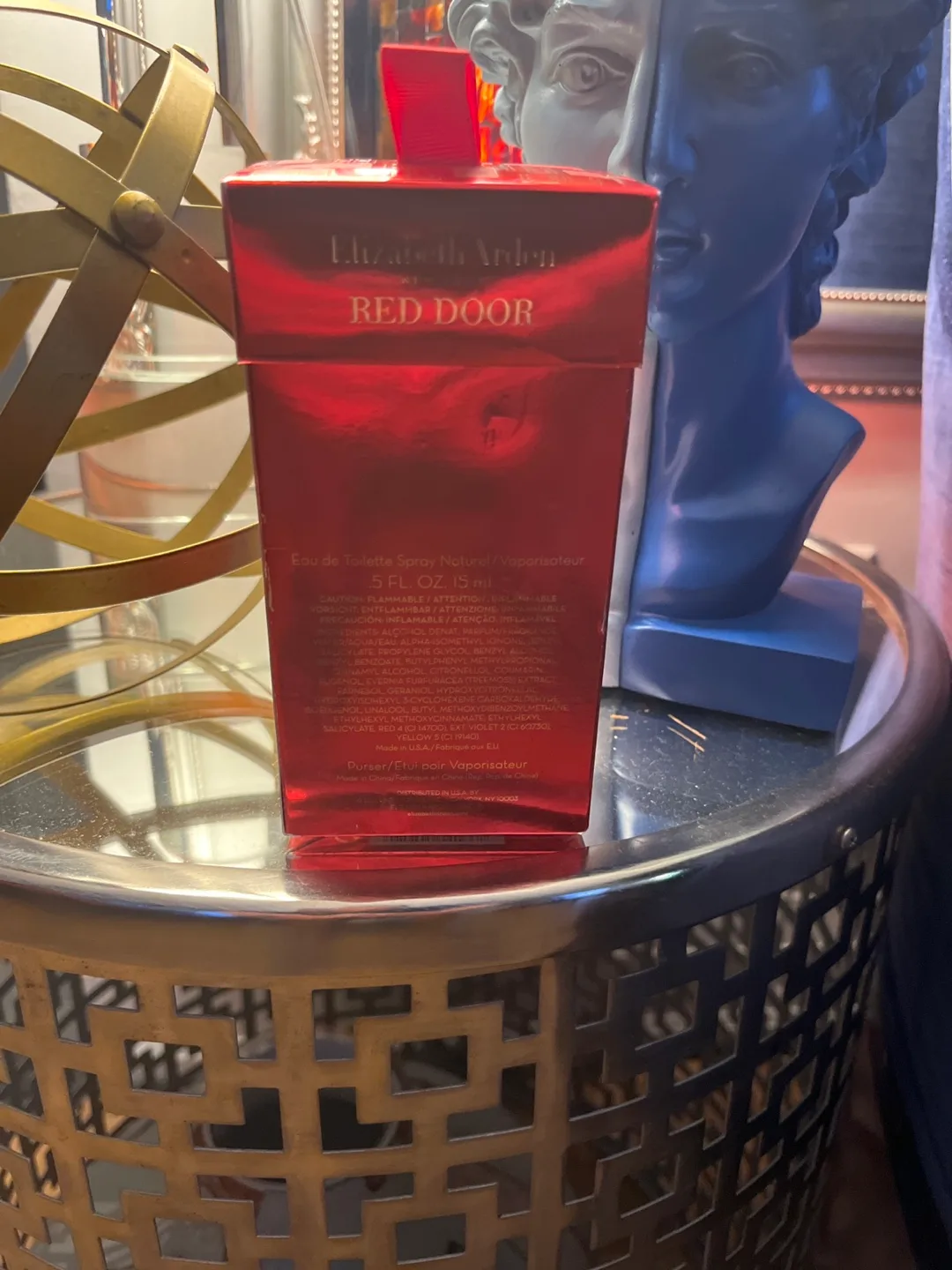 Elizabeth Arden Red Door Eau De Toilette Spray image indicator(3)