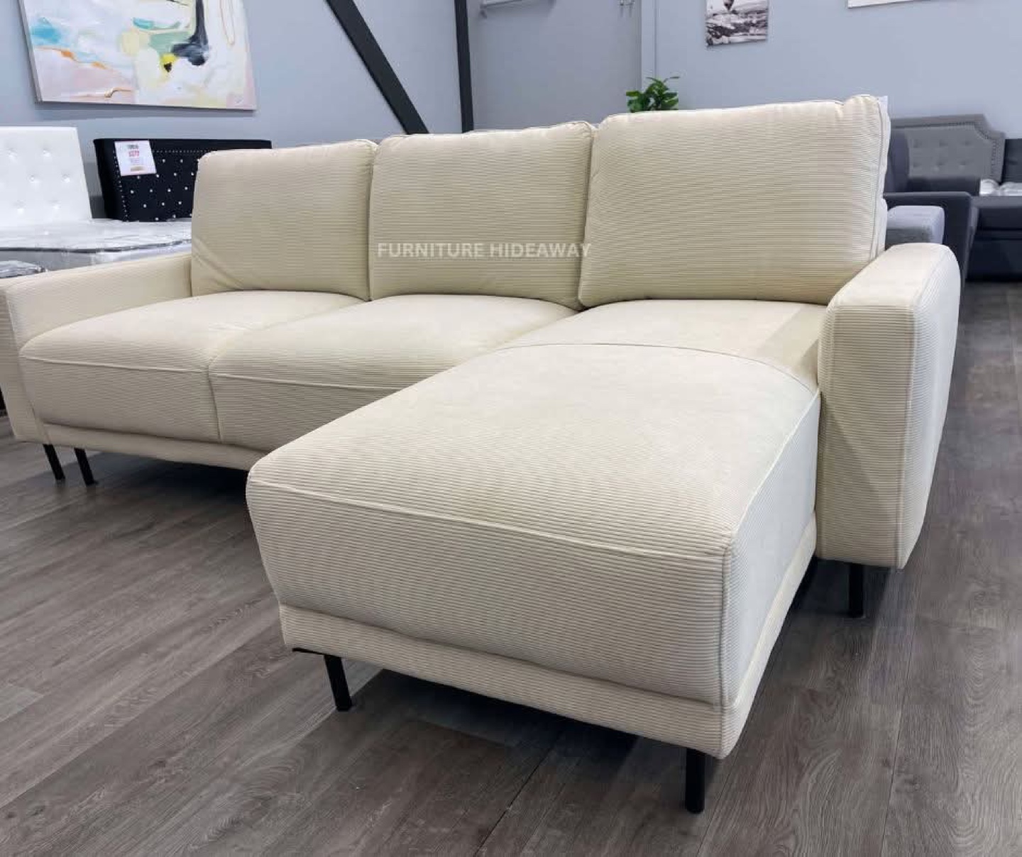 🎉CLEARANCE SALE: FLOOR MODEL SECTIONAL COUCH⚡️ - photo 2