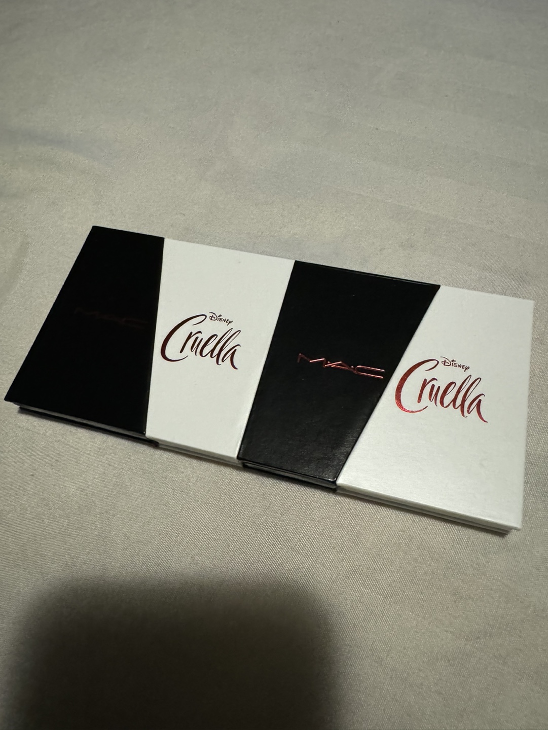 MAC Cosmetics x Disney Cruella Eyeshadow Palette