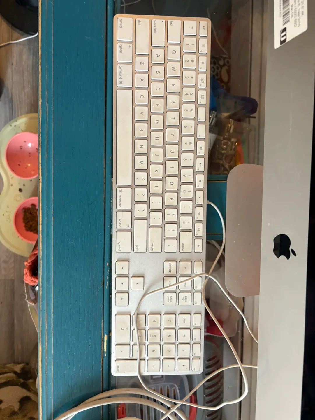 2015 iMac 21.5" 4K - 8GB RAM, 500GB SSD image indicator(3)