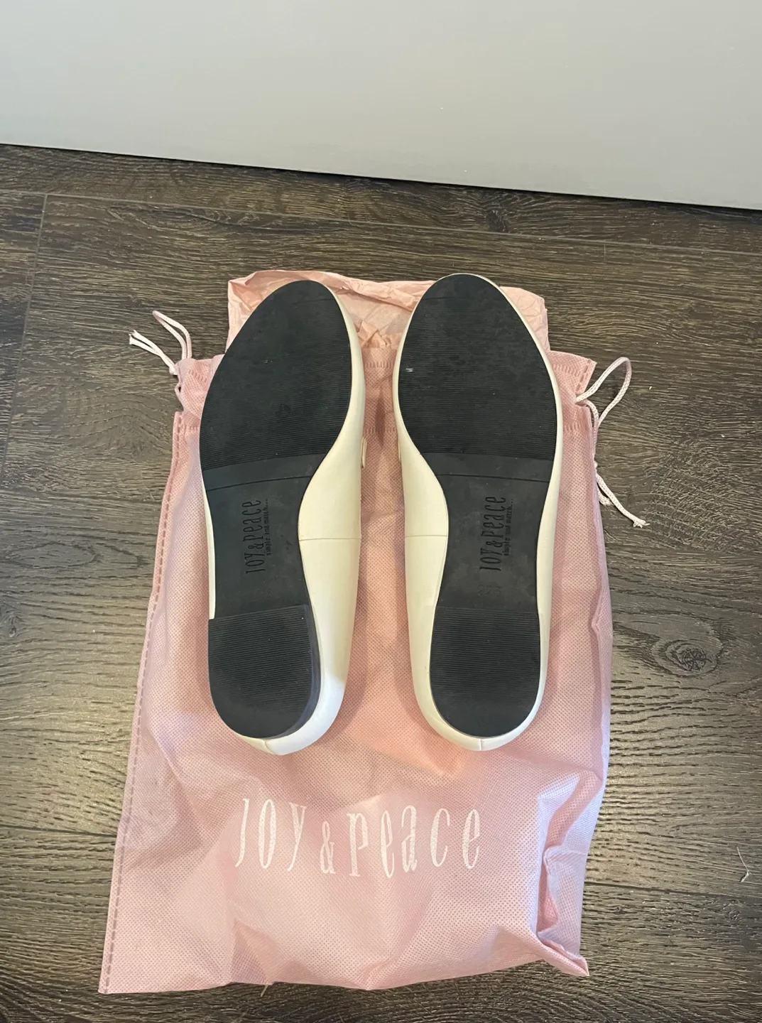 Women Lambskin Leather Loafers - US 5 image indicator(4)