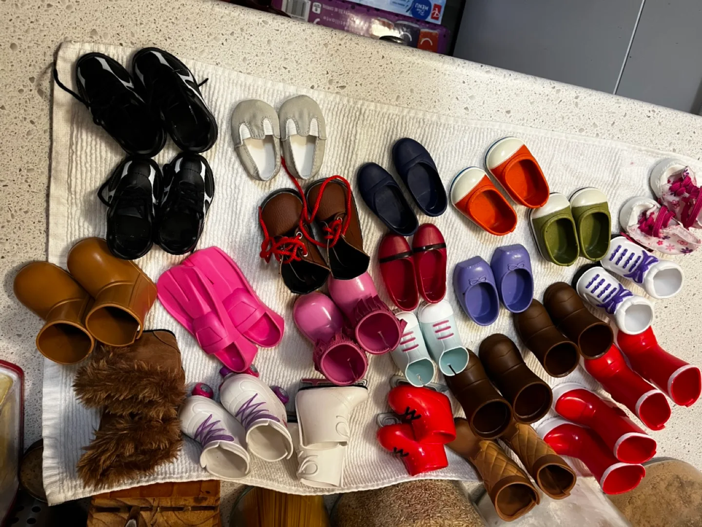 Doll Outfits + Shoes image indicator(10)