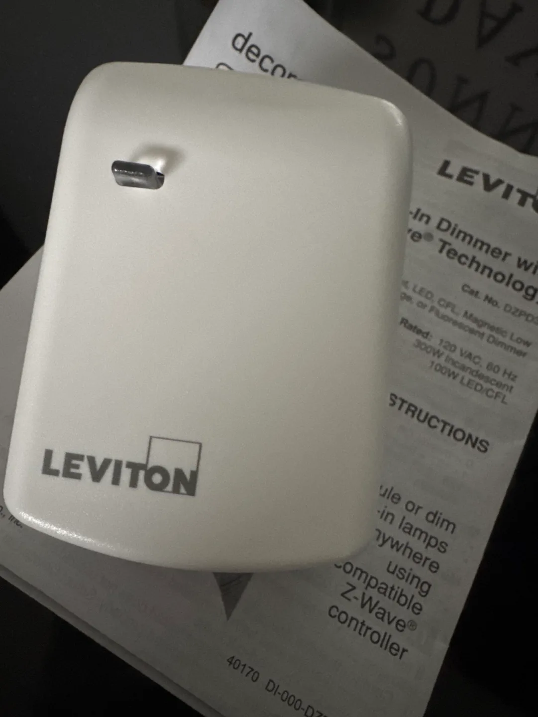 🥕 Leviton dimmable lamp smart plug image indicator(3)