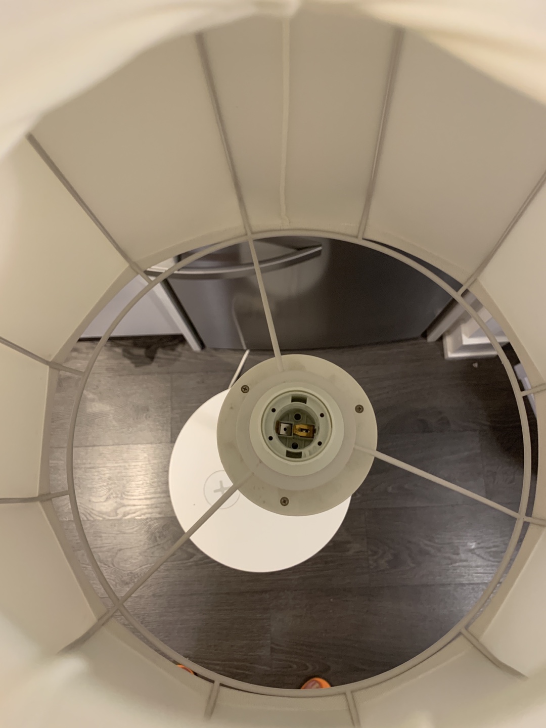 White Floor Lamp with Shelf - photo 3