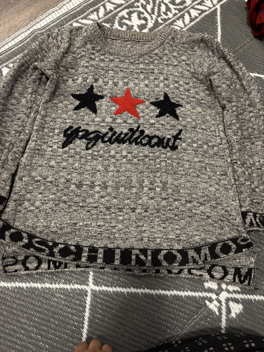 Grey star sweater, size M