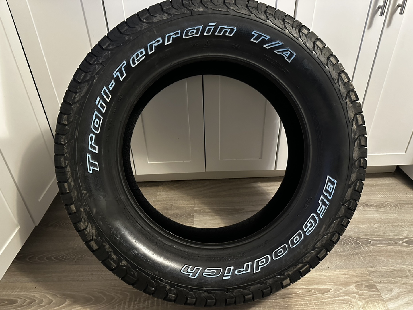 BFGoodrich Trail-Terrain T/A 275/60R20 Tire