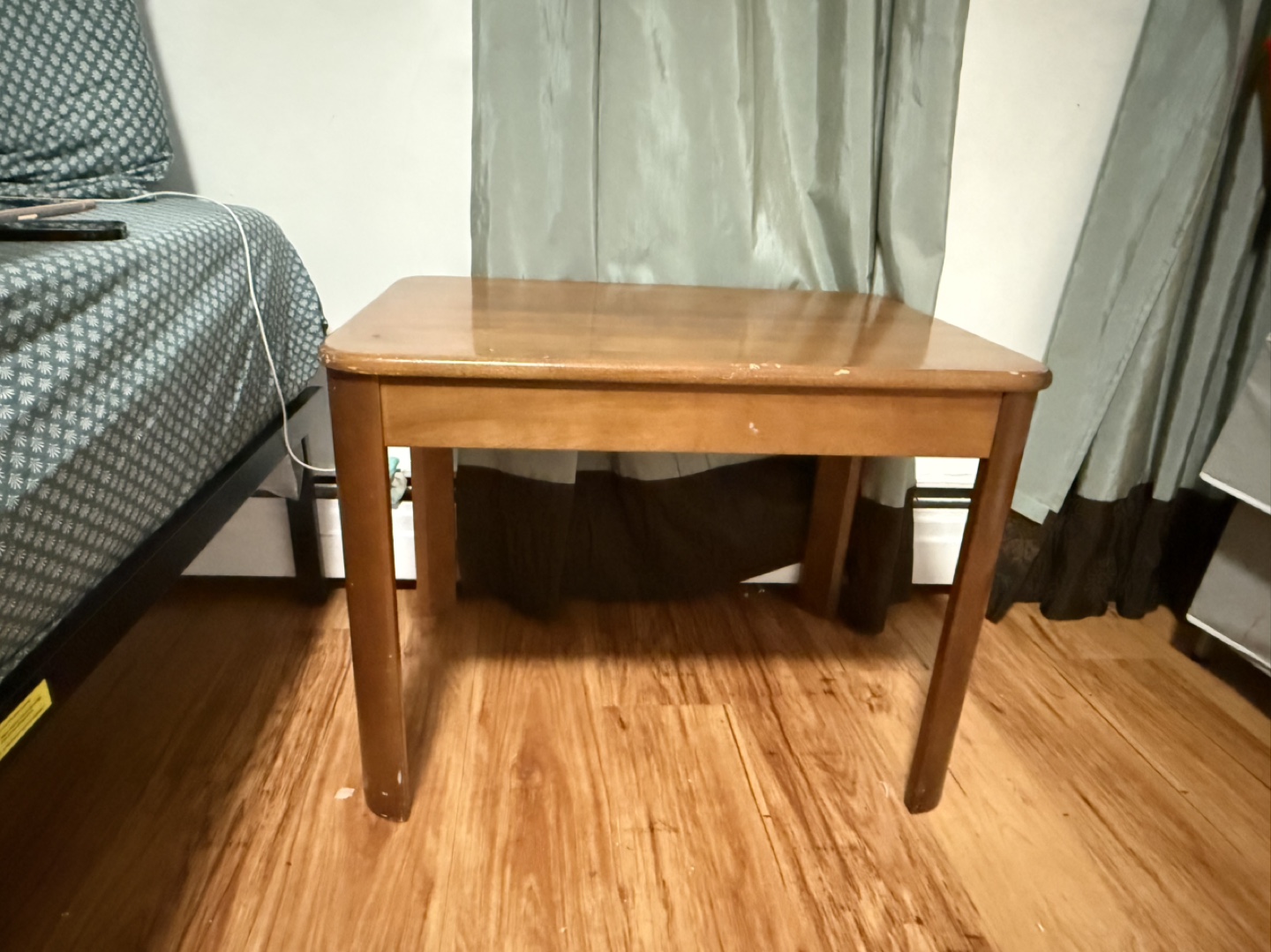 Small Wooden End Table - photo 4
