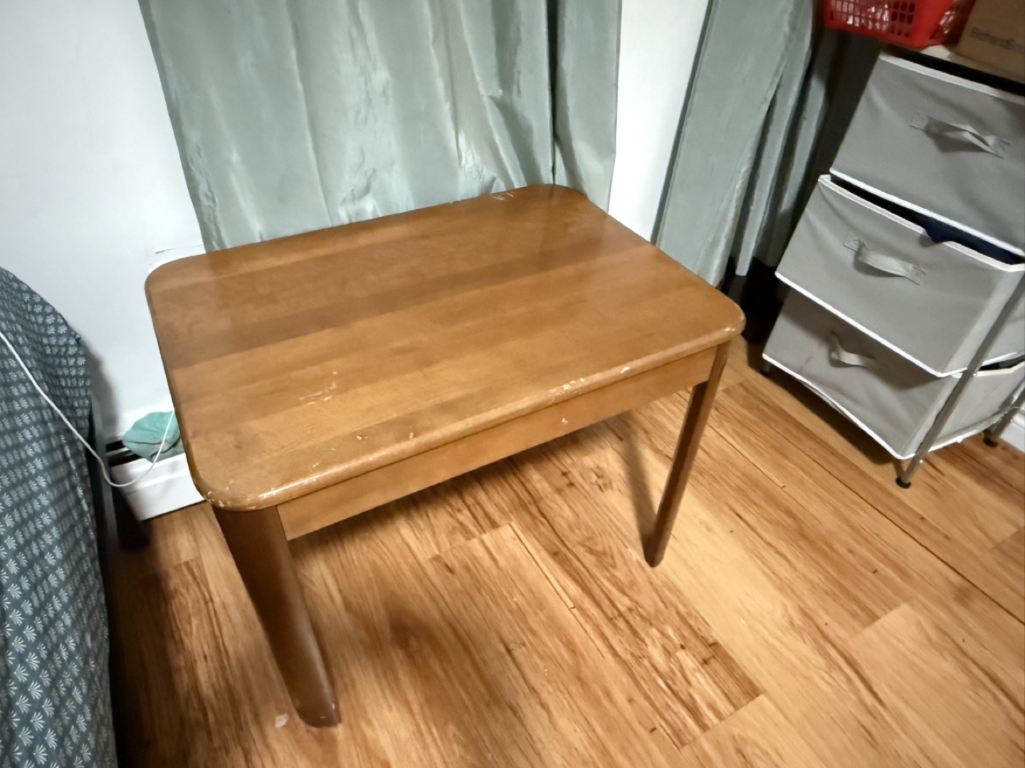 Small Wooden End Table - photo 2