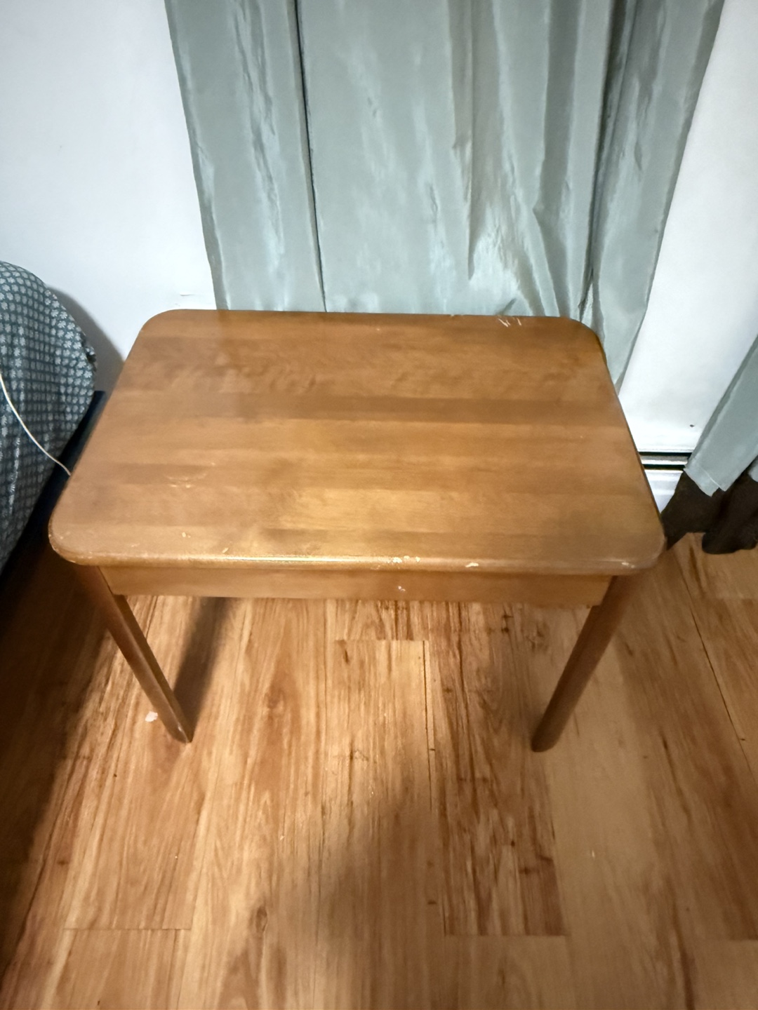 Small Wooden End Table - photo 3
