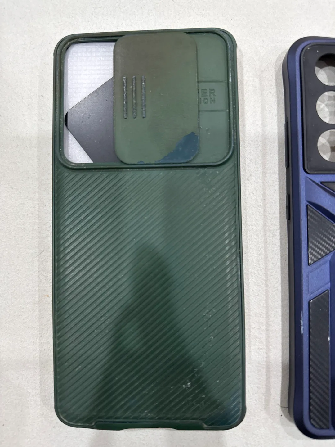 Four Phone Cases for Samsung Galaxy S21 Ultra image indicator(2)