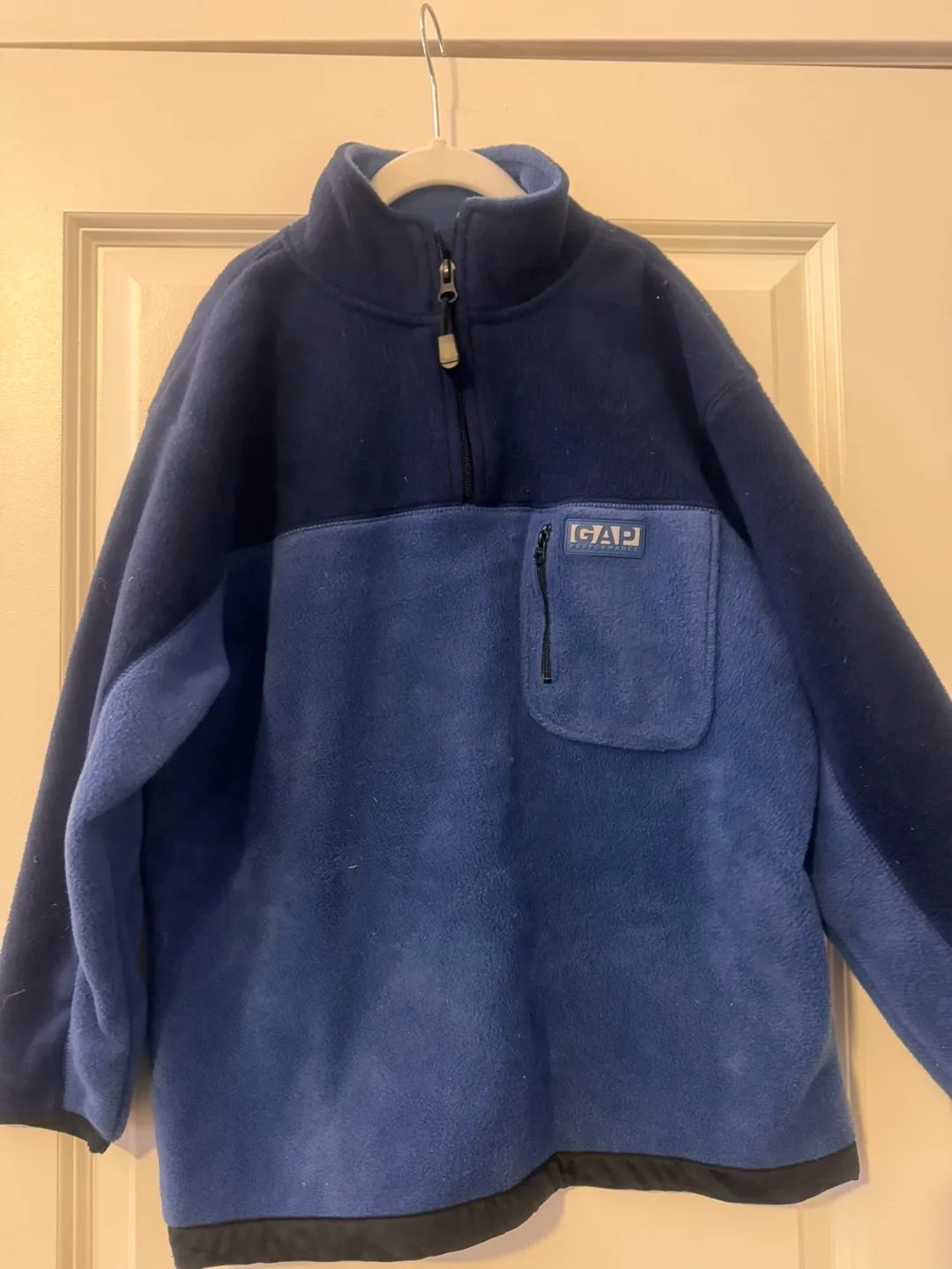 Gap Performance Fleece Pullover kids M (7-8) image indicator(5)