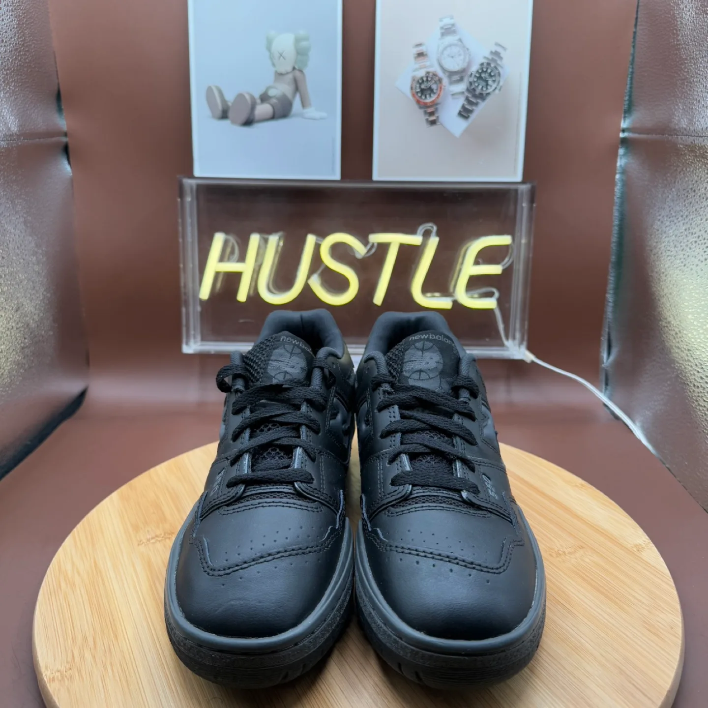 New Balance 550 ‘Triple Black’ Size 7 image indicator(6)